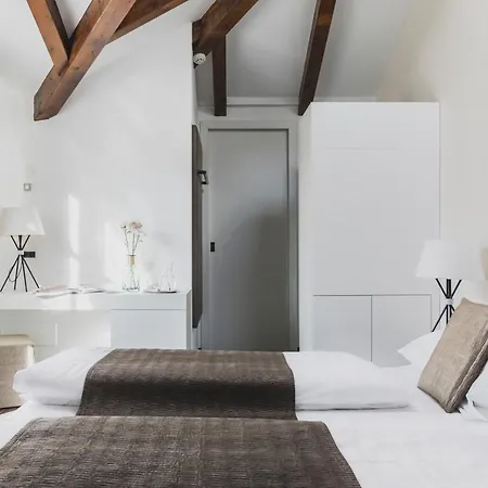 Ξενοδοχείο Magdalener Hof 4*
